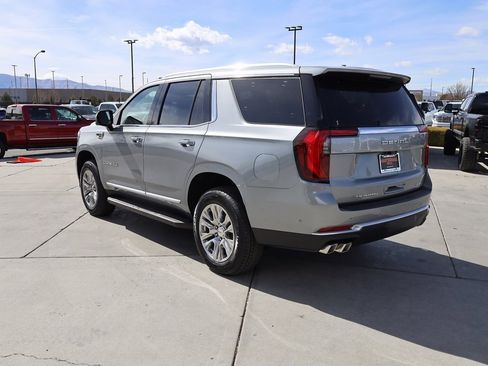 New 2026 GMC Yukon Denali image 4