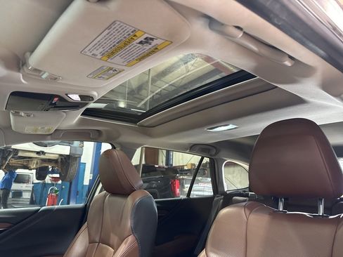 Used 2020 Subaru Outback Touring XT image 32