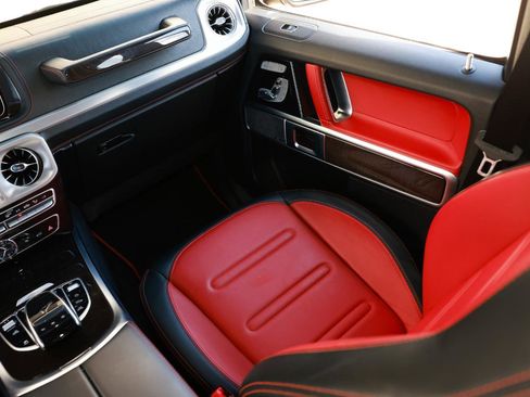 Used 2019 Mercedes-Benz G 550 image 24