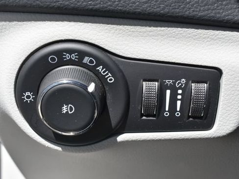 Used 2021 Jeep Compass Limited AWD/4WD image 20