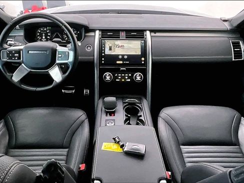 Used 2022 Land Rover Discovery S R-Dynamic image 20
