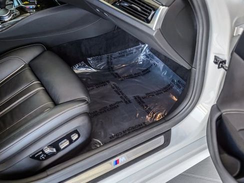 Used 2018 BMW 540i w/ M Sport Package RWD image 49