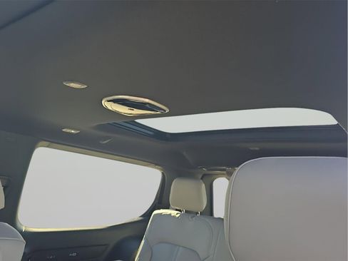 New 2026 Jeep Grand Wagoneer Limited image 12