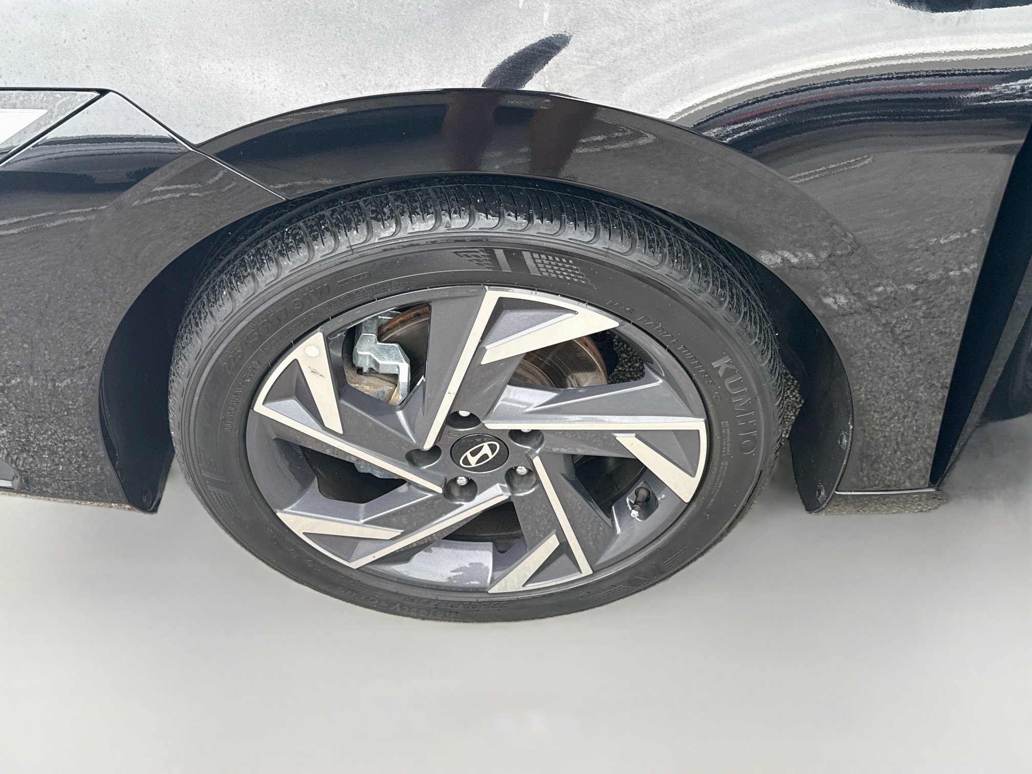 Used 2025 Hyundai Elantra Sport FWD image 33