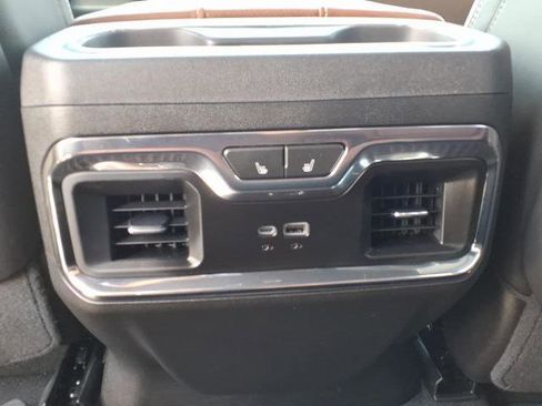 Used 2024 GMC Sierra 1500 Denali Ultimate AWD/4WD image 15