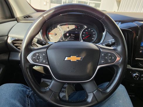 Used 2021 Chevrolet Traverse Premier AWD/4WD image 19