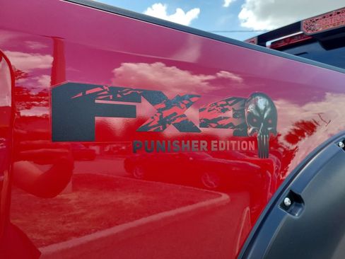 Used 2022 Ford F250 Lariat w/ Lariat Ultimate Package AWD/4WD image 7