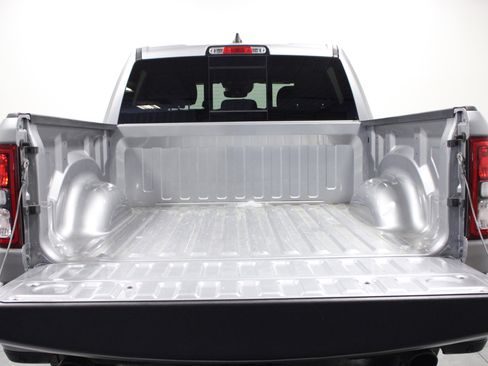 Used 2022 RAM 1500 Big Horn image 14