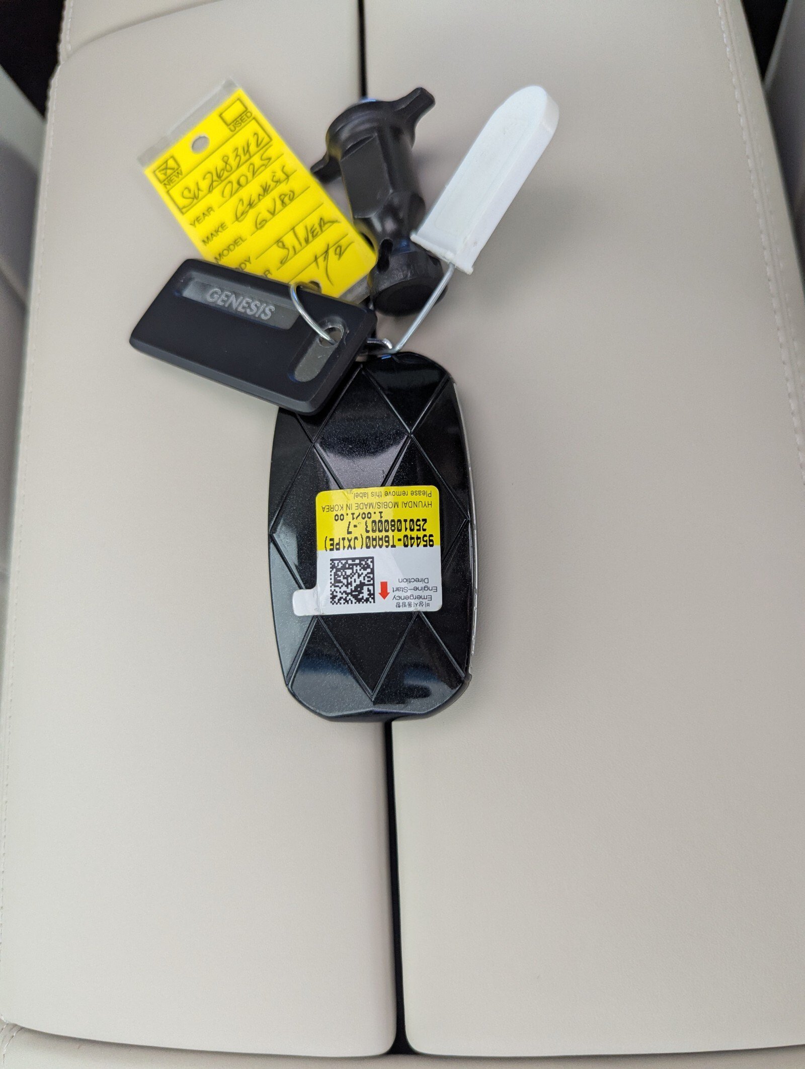 Used 2025 Genesis GV80 3.5T Prestige AWD/4WD image 32