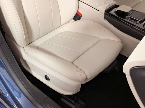 Used 2023 Mercedes-Benz CLA 250 4MATIC image 26