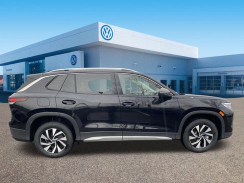 New 2026 Volkswagen Tiguan S image 8