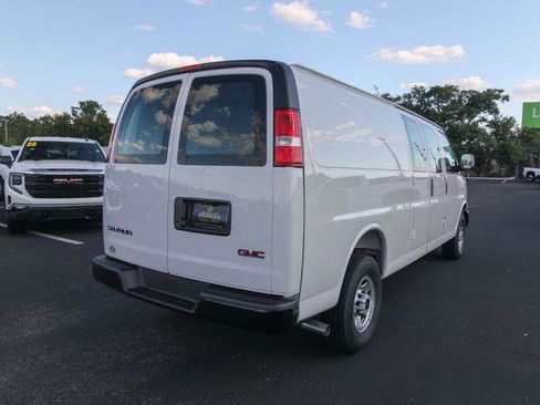 New 2026 GMC Savana 2500 Extended w/ Driver Convenience Package RWD image 9