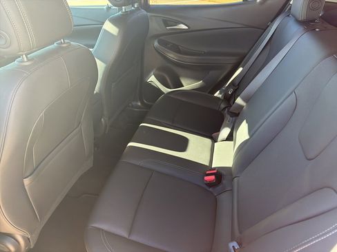 Used 2024 Buick Encore GX Sport Touring image 13