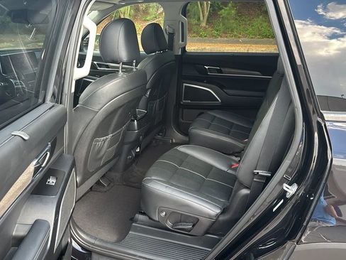 Used 2021 Kia Telluride EX w/ EX Premium Package image 19