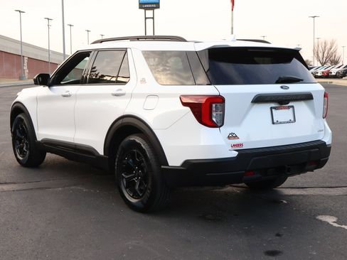 Used 2022 Ford Explorer Timberline image 8