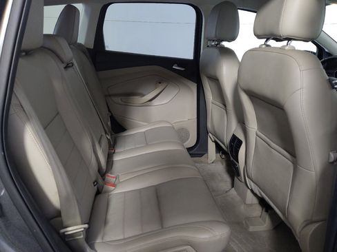 Used 2015 Ford Escape Titanium FWD image 19
