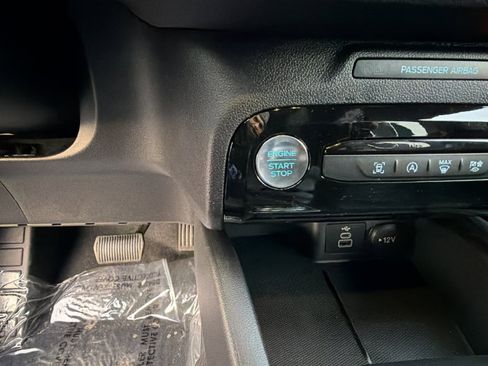 New 2026 Ford Escape ST-Line Select w/ Equipment Group 401A image 17