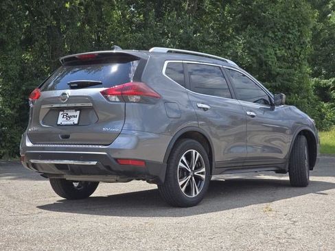 Used 2020 Nissan Rogue SV w/ Sun & Sound Touring Package AWD/4WD image 7