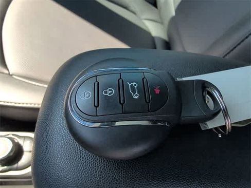 Used 2020 MINI Cooper 2-Door Hardtop image 30