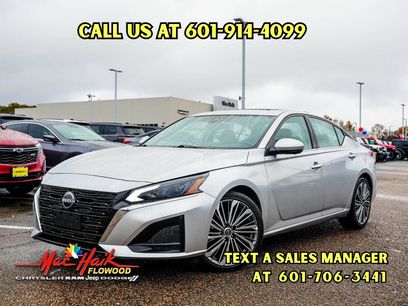 Used 2023 Nissan Altima 2.5 SL