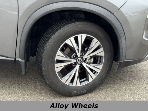 Certified 2021 Nissan Rogue SV image 14