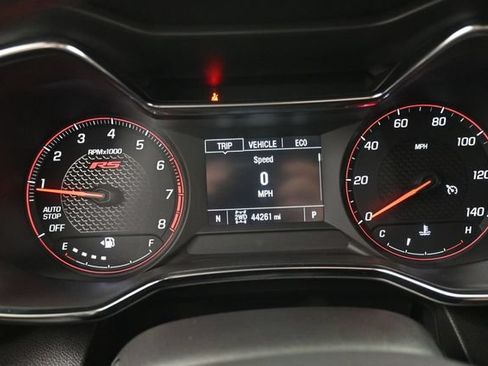 Used 2023 Chevrolet TrailBlazer RS w/ Convenience Package AWD/4WD image 9