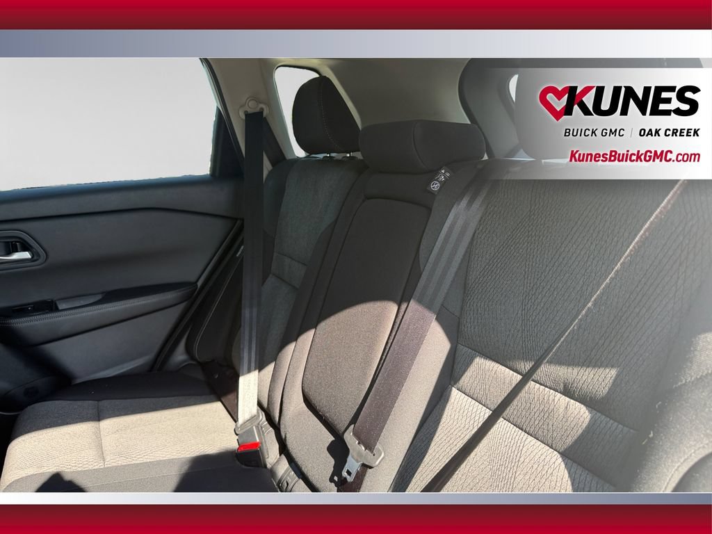 Used 2026 Nissan Rogue SV AWD/4WD image 33