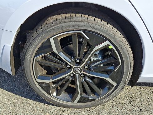 New 2025 Nissan Altima 2.5 SR image 5