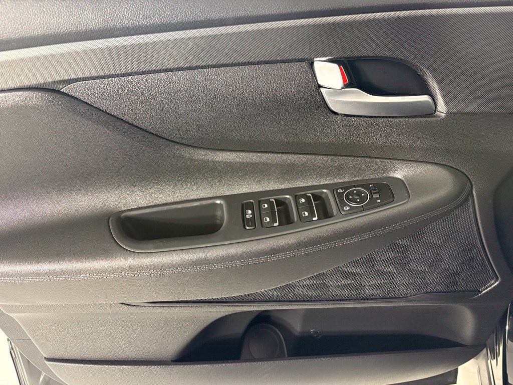 Used 2023 Hyundai Santa Fe SE AWD/4WD image 19