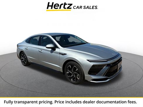 Used 2025 Hyundai Sonata SEL FWD image 1
