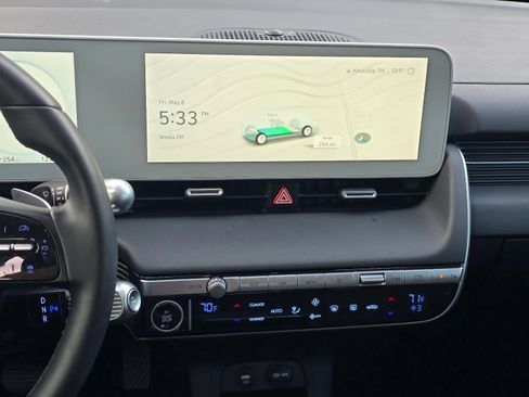 Certified 2024 Hyundai Ioniq 5 SEL RWD image 15
