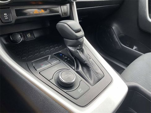 Used 2024 Toyota RAV4 LE image 30