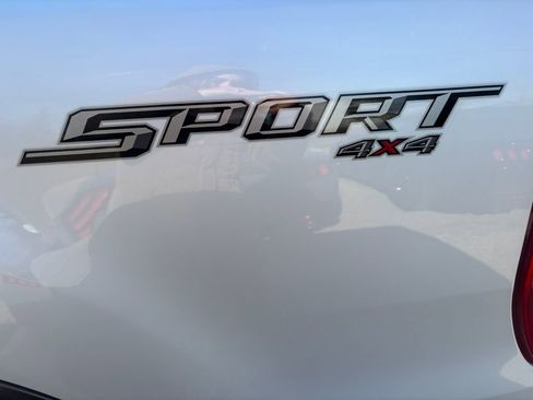 Used 2020 Ford Ranger Lariat w/ Equipment Group 501A Mid image 19