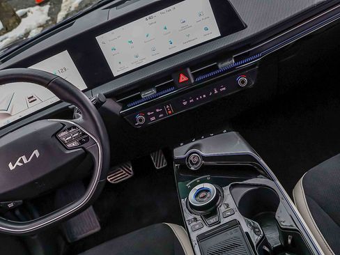 Certified 2023 Kia EV6 GT-Line w/ GT-Line Suede Seat Package image 20