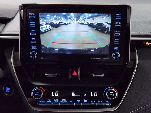 Used 2022 Toyota Corolla XSE image 37
