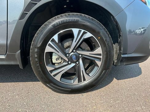 Used 2024 Subaru Crosstrek 2.0i Premium AWD/4WD image 39