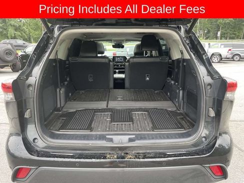 Used 2020 Toyota Highlander Limited AWD/4WD image 13