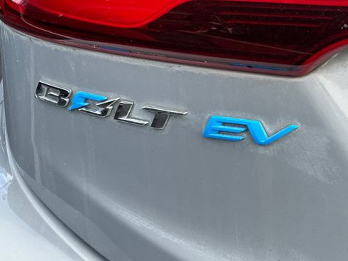 Used 2019 Chevrolet Bolt Premier w/ Infotainment Package image 50