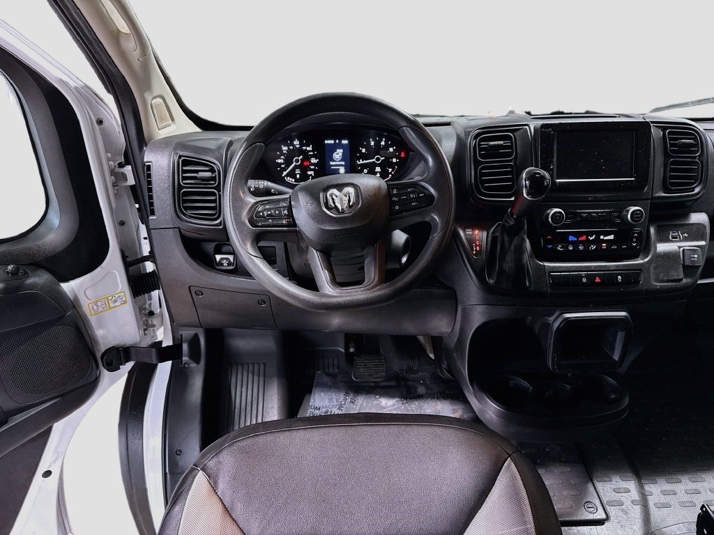 Used 2025 RAM ProMaster 2500 w/ Convenience Group FWD image 16