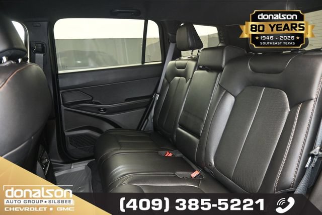 Used 2026 Jeep Cherokee Limited AWD/4WD image 12
