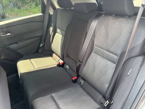 Used 2026 Nissan Rogue SV FWD image 35