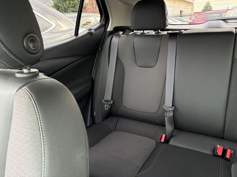 Used 2025 Buick Encore GX Preferred image 39