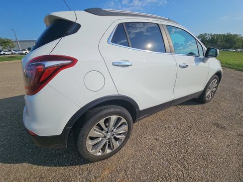Used 2018 Buick Encore Preferred FWD image 3