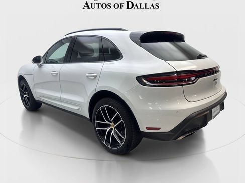 Used 2023 Porsche Macan AWD/4WD image 9