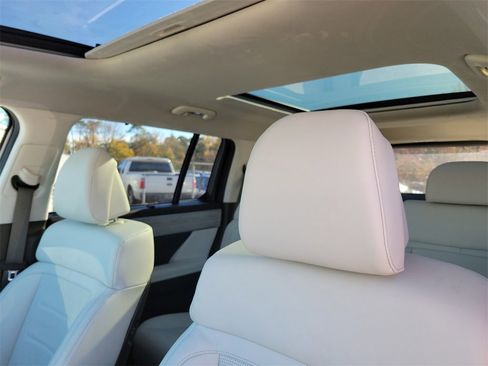 New 2025 Hyundai Santa Fe Calligraphy image 24