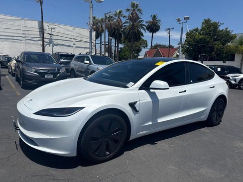 Used 2024 Tesla Model 3 Long Range AWD/4WD image 9