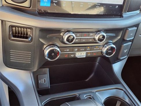 New 2025 Ford F150 Lightning XLT image 13
