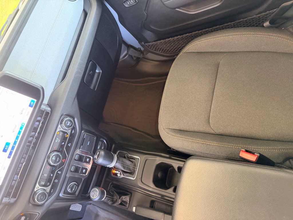 Used 2024 Jeep Wrangler Sport AWD/4WD image 25