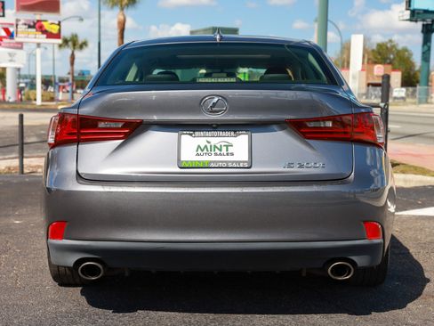Used 2016 Lexus IS 200t image 12