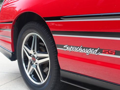 Used 2004 Chevrolet Monte Carlo SS w/ Dale Earnhardt Jr. Package FWD image 22
